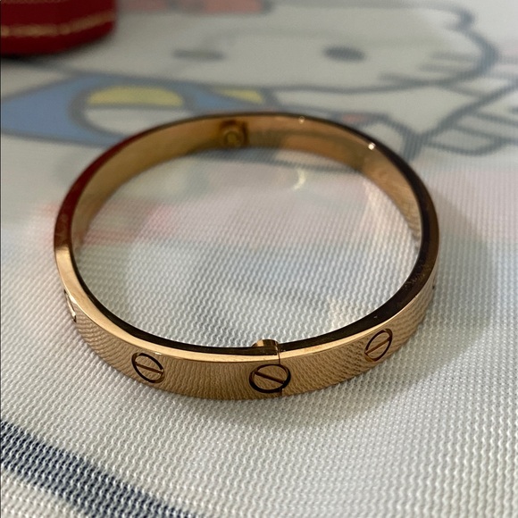 Cartier Classic Love Bracelet Rose Gold - Picture 4 of 8